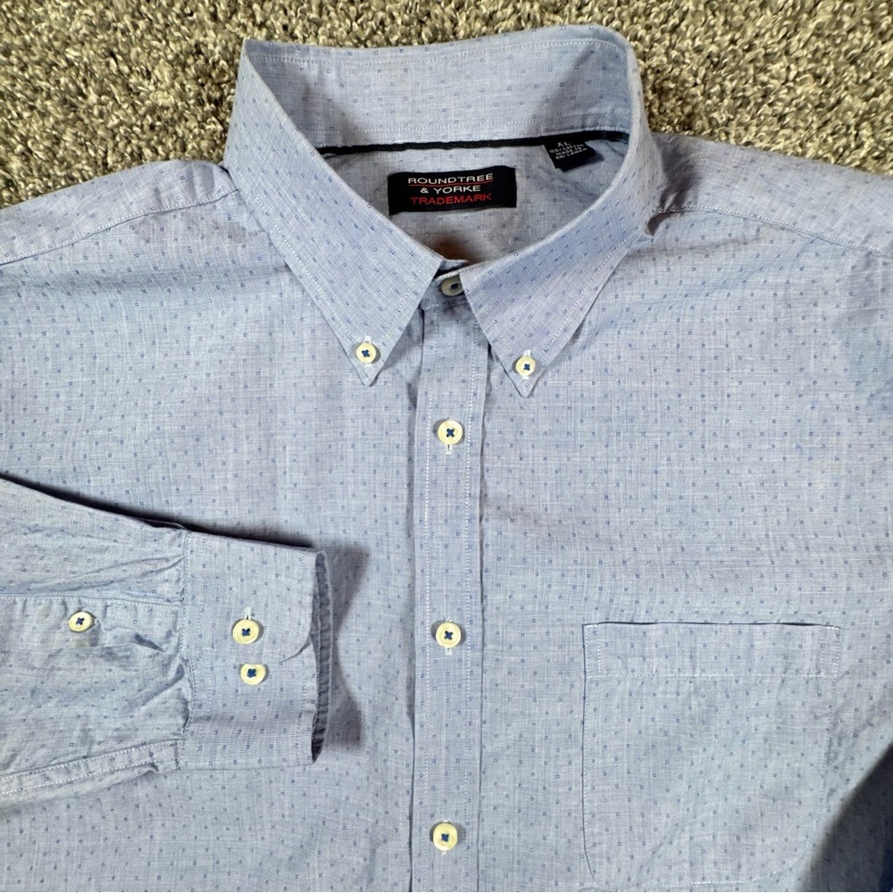 Roundtree Yorke‎ XL Mens Dress Shirt Blue with Dots Cotton Button Down
